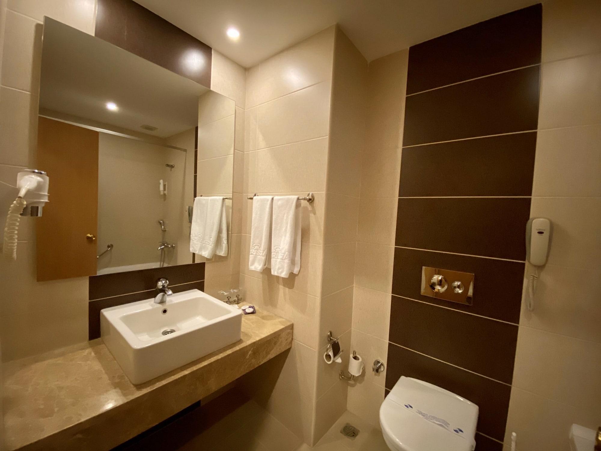 Perissia Hotel & Convention Centre Ürgüp Buitenkant foto