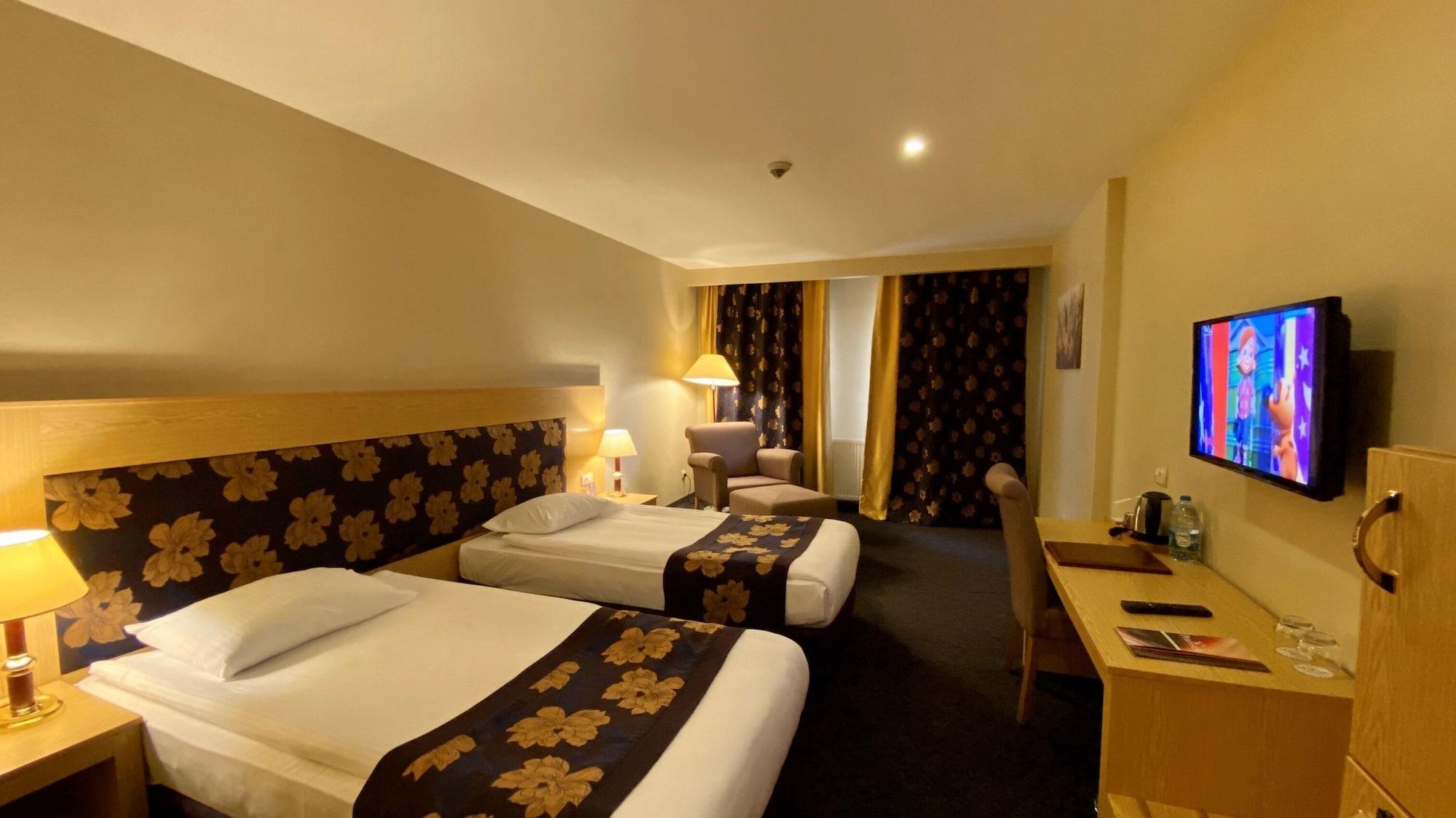 Perissia Hotel & Convention Centre Ürgüp Buitenkant foto